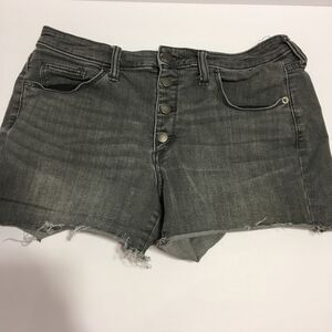 Universal thread women’s SZ 10 gray Jean shorts